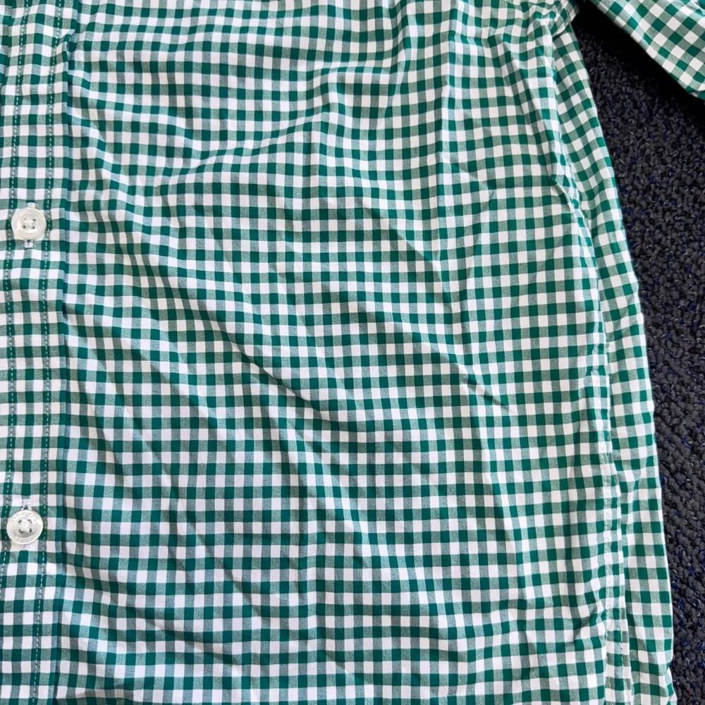 Vineyard Vines Performance Boys Gingham Button Down Shirt Size Small - Picture 2 of 5